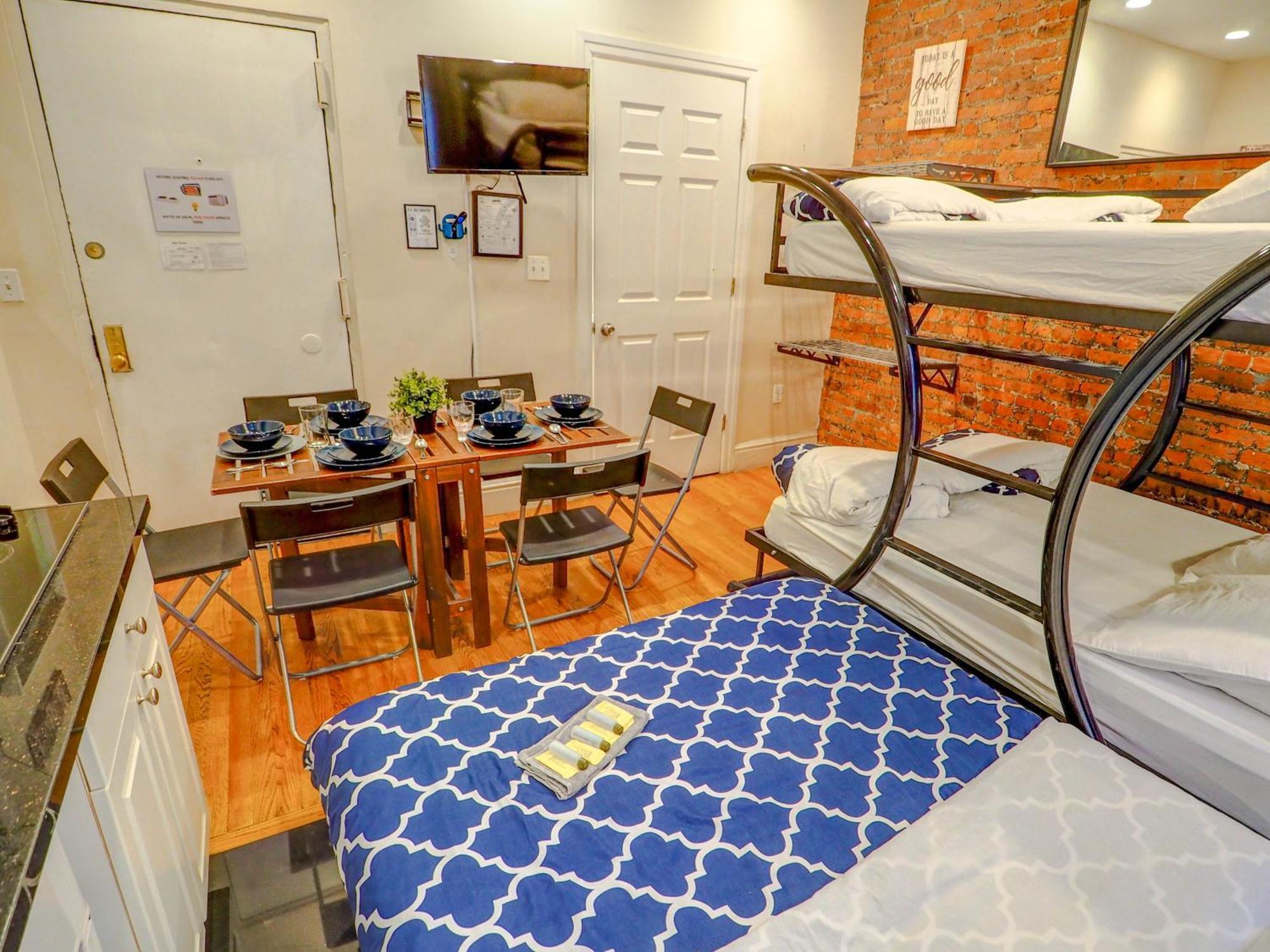 Empire Broadway Retreats Apartment New York Bagian luar foto